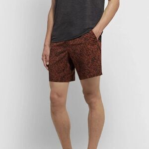 Men's Lululemon Pace Breaker Athletic Shorts, Size Medium